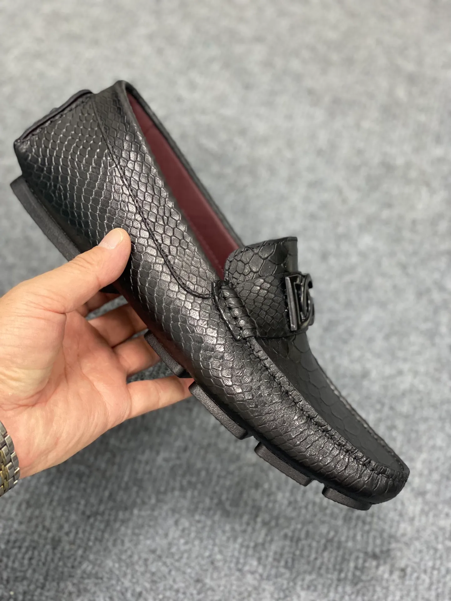 Men's Men's Shoes Men's Men's Shoes 💰700 new style "DG Duban Spring New Casual Driving Shoes" latest hot style, top brand luxury ~ purchasing agency, top quality ~.  The upper is made of imported original cowhide with fine workmanship. The original stylish and stylish soft rubber wear-resistant and non-slip outsole is light and comfortable on the feet. The real thing looks better in real life, 38-45
